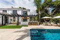 villa de 5 dormitorios 316 m² Marbella, España