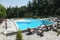 Hotel 1 000 m² in Kriopigi, Greece