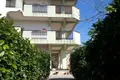 Hôtel 451 m² à Zagrade, Monténégro