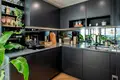 2 bedroom apartment 79 m² London, United Kingdom