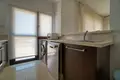 Mieszkanie 3 pokoi 100 m² Pafos, Cypr