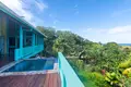 2 bedroom house 135 m² Roatan, Honduras