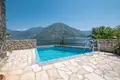 Villa de 9 pièces 241 m² Kostanjica, Monténégro