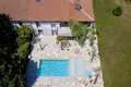 5-Schlafzimmer-Villa 372 m² Umag, Kroatien