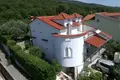 Hotel 250 m² in Novi Vinodolski, Croatia