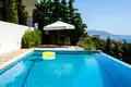 4 bedroom Villa 320 m² Avra, Greece