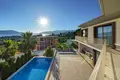 Villa de 4 dormitorios 285 m² Tivat, Montenegro