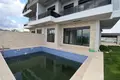 Dom 5 pokojów 300 m² Dosemealti, Turcja