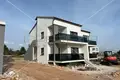 Mieszkanie 3 pokoi 77 m² Vodice, Chorwacja