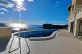 Mansion 6 bedrooms 2 000 m² Budva, Montenegro