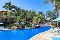 2 bedroom condo 99 m² West Bay, Honduras