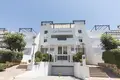 Mieszkanie 2 pokoi 128 m² Estepona, Hiszpania