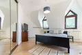 House 12 rooms 660 m² Budapest, Hungary