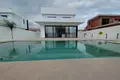 5-Zimmer-Villa 275 m² Alicante, Spanien