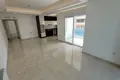 Mieszkanie 3 pokoi 135 m² Mahmutlar, Turcja
