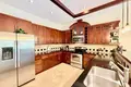 Кондо 3 спальни 223 м² West Bay, Гондурас
