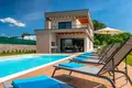 5 bedroom villa 272 m² Grad Pula, Croatia