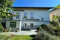 Haus 5 zimmer 520 m² Brunn am Gebirge, Österreich