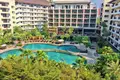 1 bedroom condo 63 m² Na Kluea, Thailand