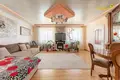 Casa de campo 229 m² Kalodziscanski selski Savet, Belarús