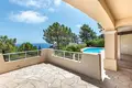 Villa de tres dormitorios 120 m² Francia, Francia