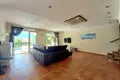 4 bedroom apartment 178 m² Dobrota, Montenegro