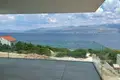 4 bedroom Villa 270 m² Splitska, Croatia