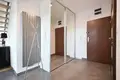 Mieszkanie 3 pokoi 82 m² Warszawa, Polska
