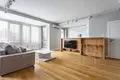 Mieszkanie 4 pokoi 108 m² w Warszawa, Polska