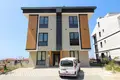 Dúplex 5 habitaciones 180 m² Ciftlikkoy, Turquía