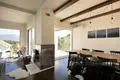 3-Schlafzimmer-Villa 340 m² Lustica, Montenegro