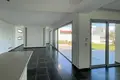 Haus 5 Schlafzimmer 300 m² Lakatamia, Zypern