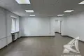 Sklep 182 m² w Muhavecki selski Savet, Białoruś