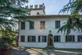 Commercial property 1 125 m² in Florence, Italy