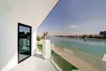 4 bedroom Villa 604 m² Dubai, UAE