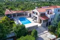 villa de 5 dormitorios 350 m² Grad Pula, Croacia