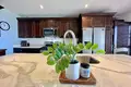 6 bedroom house 715 m² Roatan, Honduras