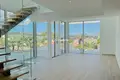 4-Schlafzimmer-Villa 560 m² Calp, Spanien
