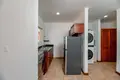 1 bedroom condo 63 m² West Bay, Honduras