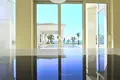 6 bedroom house 725 m² Pervolia, Cyprus