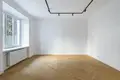 Commercial property 1 room 89 m² in Warsaw, Poland