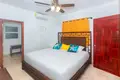 Kondominium 4 Schlafzimmer 166 m² West Bay, Honduras