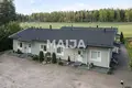 Dom 3 pokoi 70 m² Jaervenpaeae, Finlandia