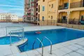 Complejo residencial 7 Seasons Residence with a swimming pool and around-the-clock security, Dubai International City, Dubai, UAE