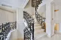 5 bedroom house 498 m² Paris, France