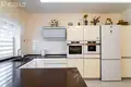 Townhouse 283 m² Tarasava, Belarus