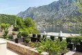 2 bedroom apartment 204 m² Muo, Montenegro