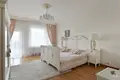 Haus 6 zimmer 650 m² Riga, Lettland