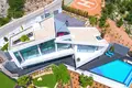 Villa de 4 dormitorios 967 m² l Alfas del Pi, España