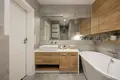 Mieszkanie 3 pokoi 63 m² Warszawa, Polska